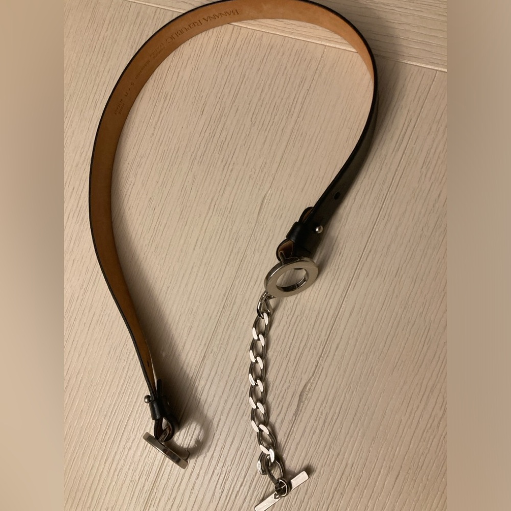 BANANA REPUBLIC Blk Leather with Silver Toggle Buckle Chain size S/M